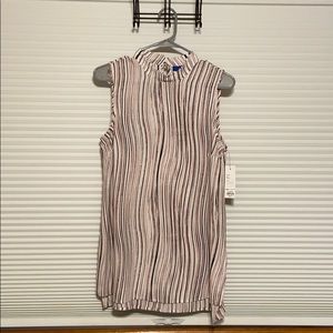 Size M sleeveless tunic